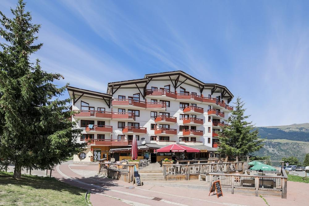 Résidence Pierre&Vacances Le Britania La Tania Exterior foto